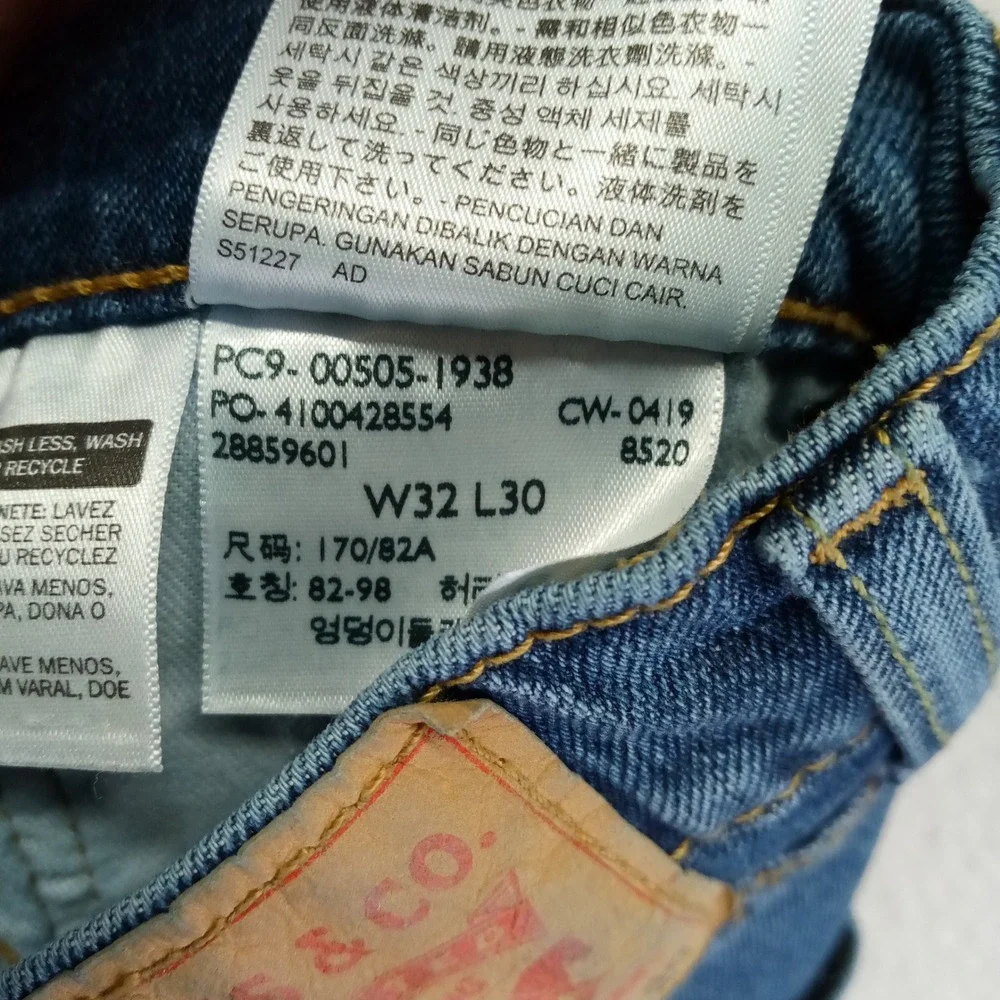 Levi‎ Strauss 505 Jeans Men Blue Wash Straight Leg Denim W32 L30